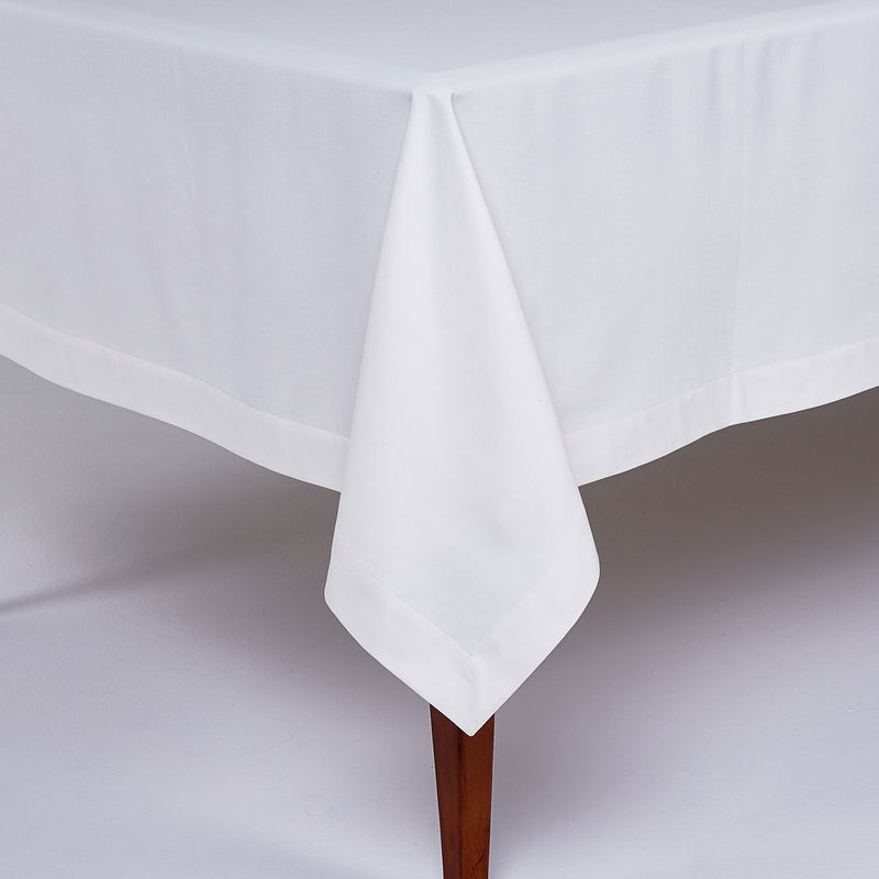 Premium Hotel Collection Tablecloth